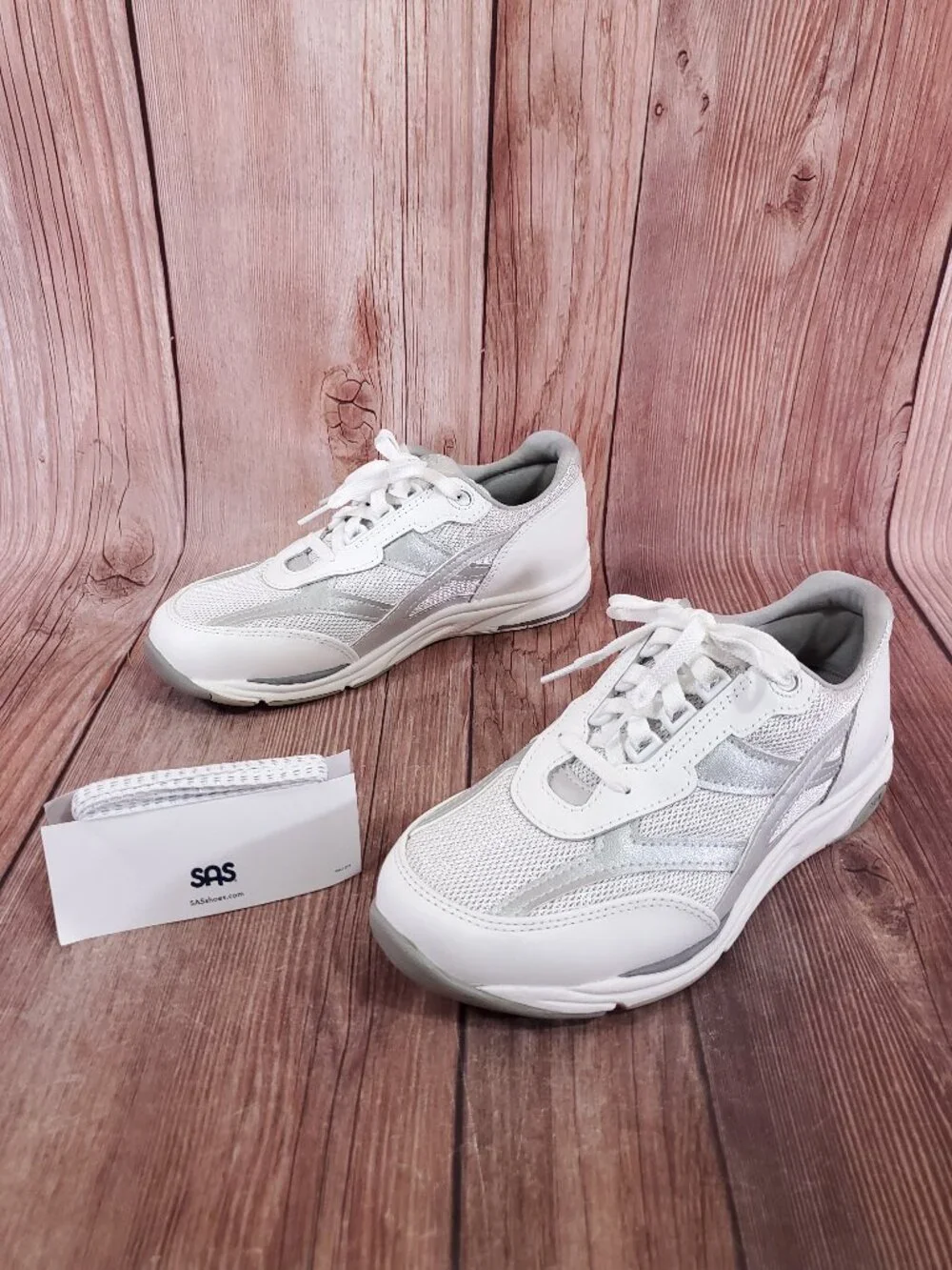 SAS Tour Mesh Womens 9 W White Silver Walking Shoes Tripad Comfort Sneakers USA